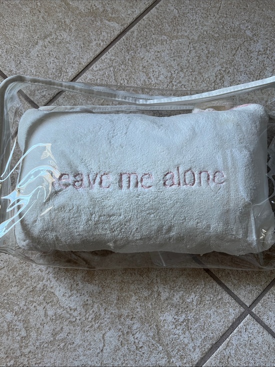 Victoria's Secret Other - Victoria's Secret White Embroidered 'leave me alone' Bath Pillow